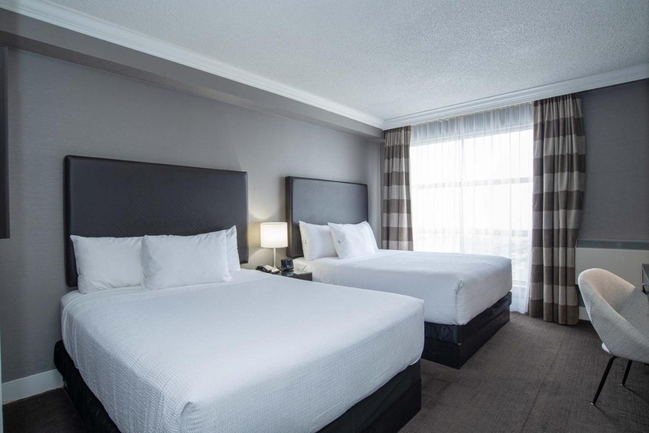 Hotel Sandman Signature Mississauga